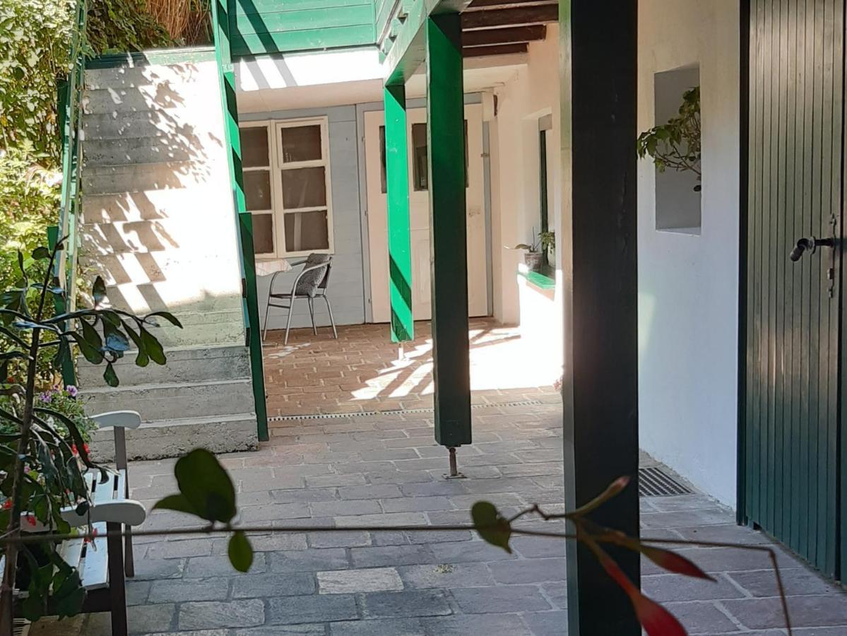 Studio In Altstadthaus زانكت فايت أن دير غلان المظهر الخارجي الصورة