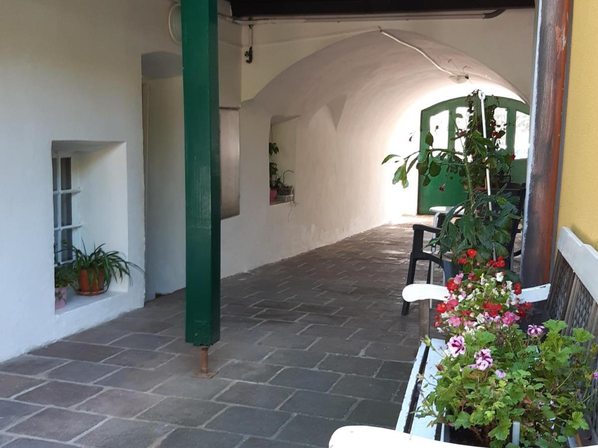 Studio In Altstadthaus زانكت فايت أن دير غلان المظهر الخارجي الصورة
